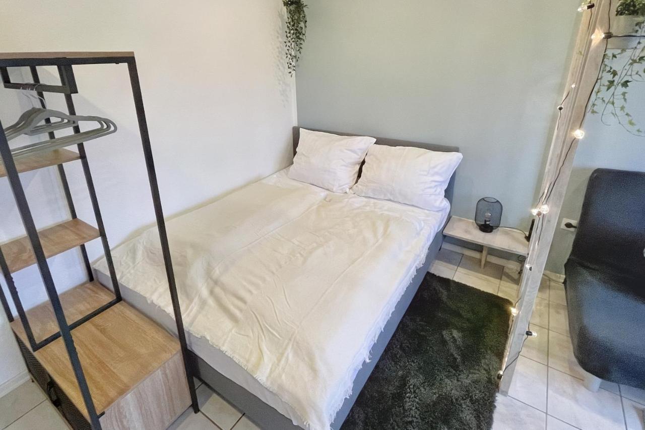 Ruhiges Naturparadies Fuer 4 Mit Kueche Schreibtisch Und Boxbett Wetter (Ruhr) Exterior foto